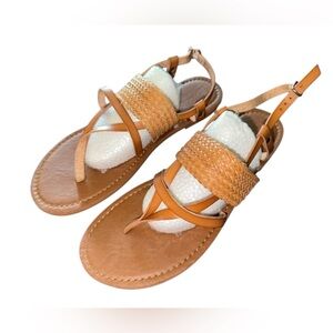Universal threads sandals